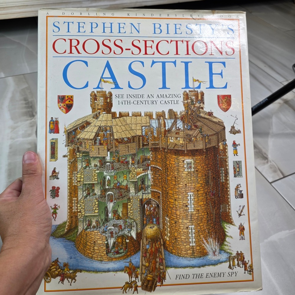 Stephen Biesty's Cross-Sections Castle Hardcover DK Book 1994 Medieval History